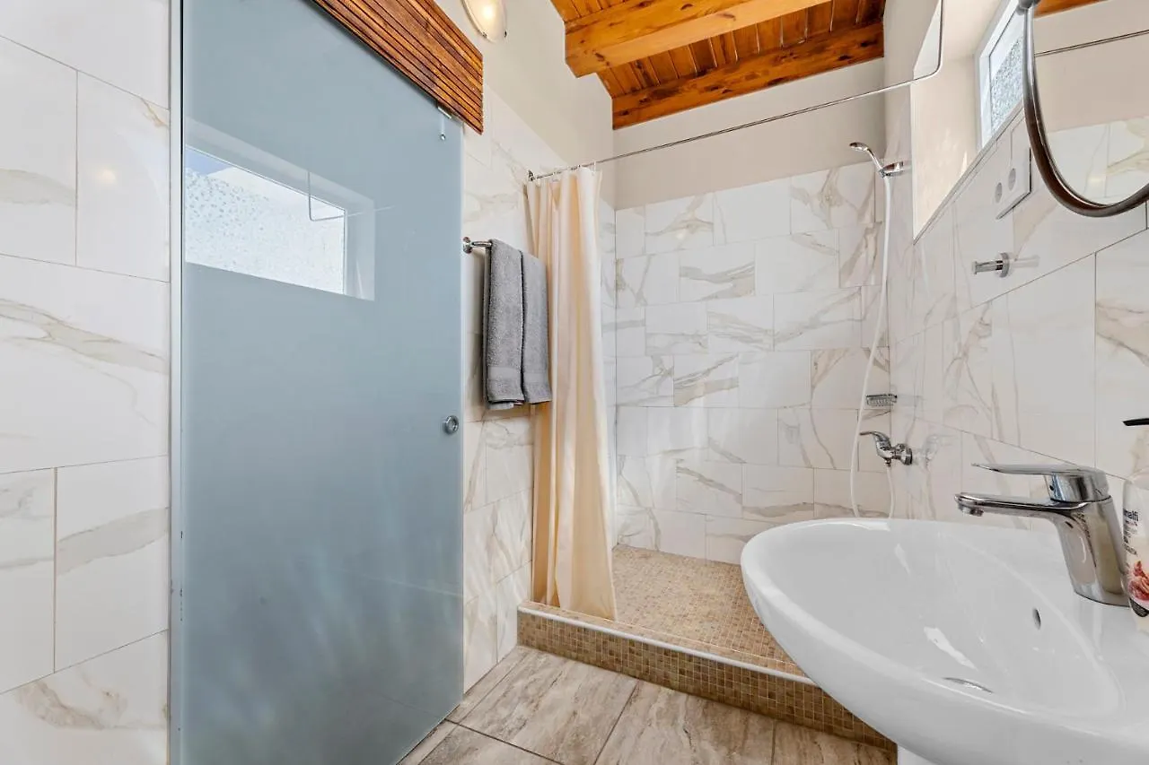 E Ensuite Vacation Apartment Lanzarote Arrecife  Arrecife (Lanzarote)